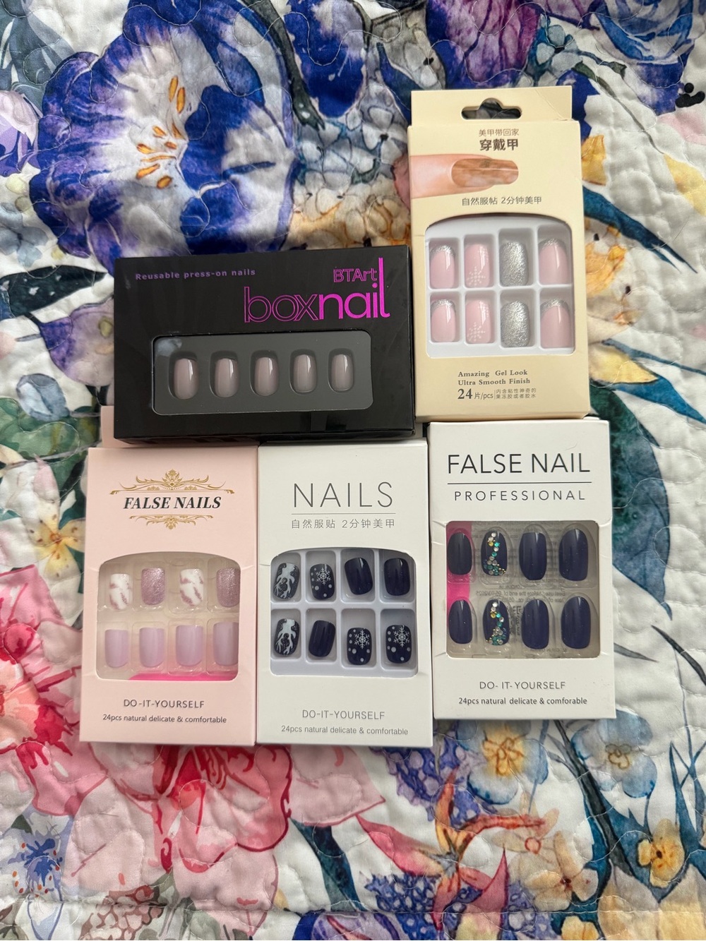 Assorted Women’s Press-On Nail Set — Pink, Navy & Blush Styles
